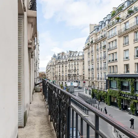 Apartment Passy Spacieux 2 Balcon